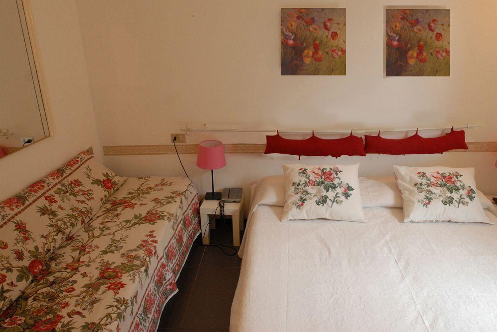Hotel Pensione Moderna Бонассола Экстерьер фото
