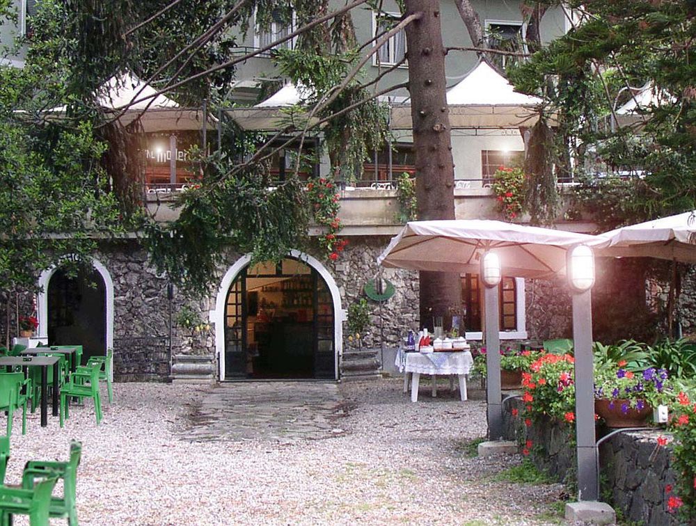 Hotel Pensione Moderna Бонассола Экстерьер фото